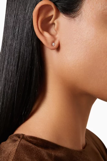 Emerald-shape Stud Earrings in 18kt White Gold