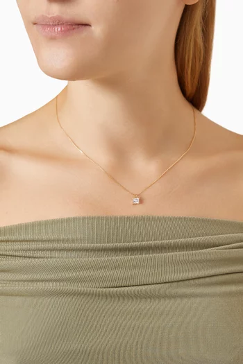 Iman Pendant Necklace in 18kt Gold