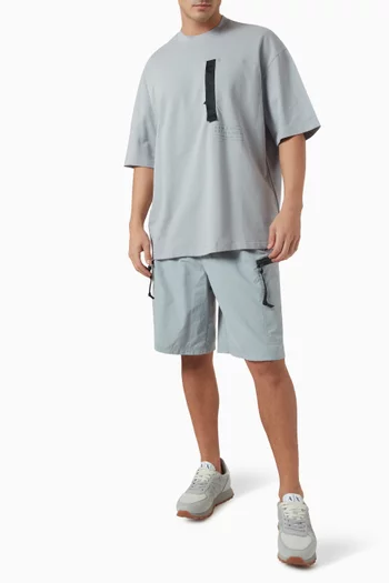 Cargo Shorts in Technical Fabric