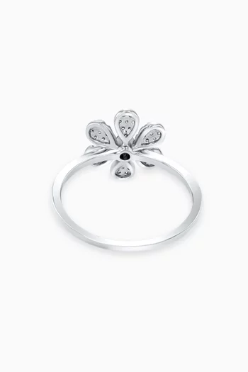 Flora Diamond Ring in 18kt White Gold