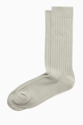 Ribbed Crew Socks in Cotton-blend