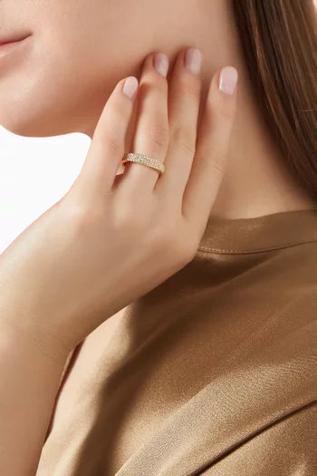 Pave Crystal Ring in Gold-plated Brass