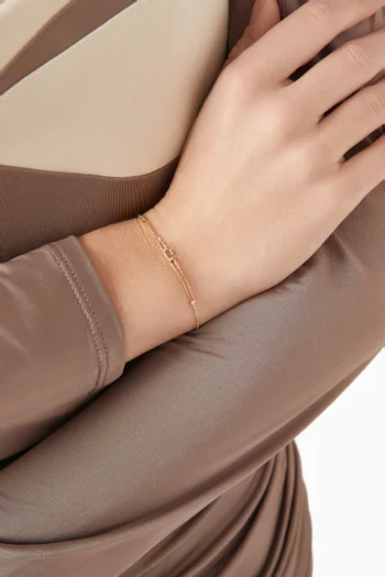 Arabic Letter 'T' ت Diamond Bracelet in 18kt Gold