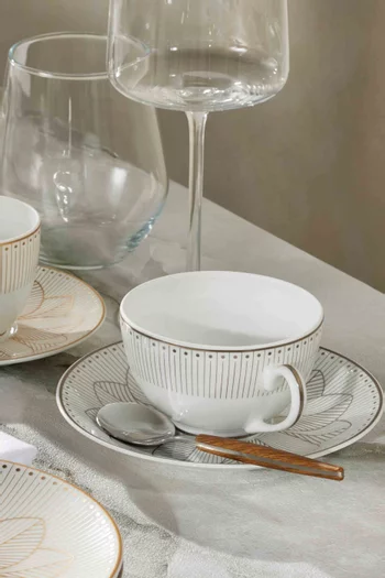 طقم مالميزون إمبريال مكون من فنجانين للشاي وطبقين بطلاء بلاتين