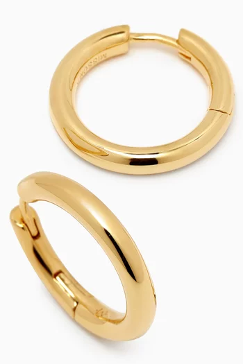Medium Classic Tunnel Hoop Earrings in 18kt Recycled Gold Plated Brass