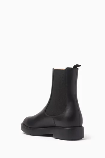 Chelsea Boots in Leather