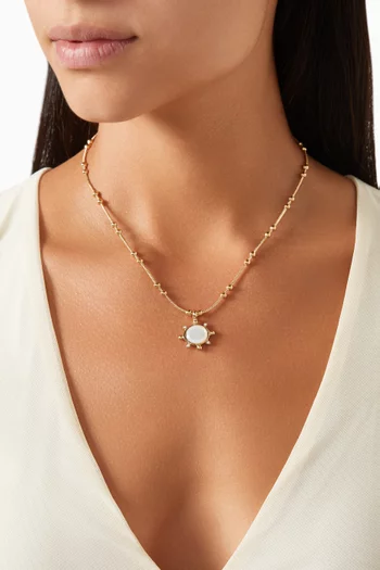 Single Stone Pearl Necklace in 24kt Gold-plated Metal