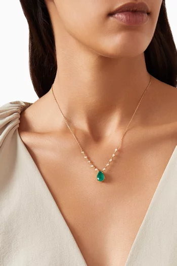 Pear-cut Emerald & Diamond Necklace in 18kt Gold