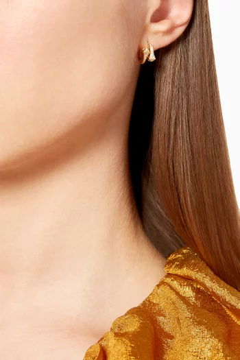 Cleo Pavé Diamond Huggie Earrings in 18kt Yellow Gold        