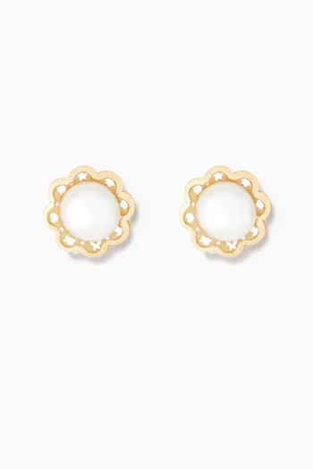 Scalloped Pearl Stud Earrings