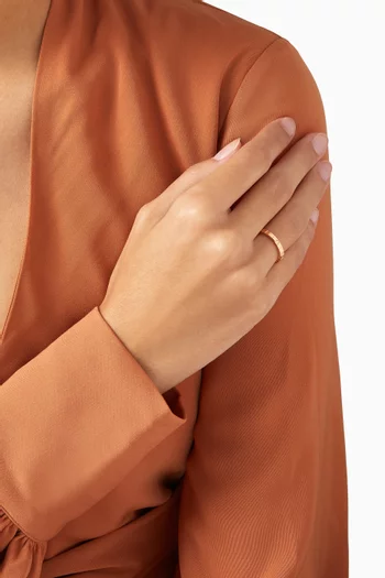 خاتم آيس كيوب بيور مرصع بماس ذهب وردي عيار 18