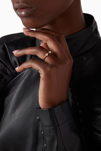 خاتم رينيسانس مرصع بماس ولؤلؤ ذهب أصفر عيار ‏18‏