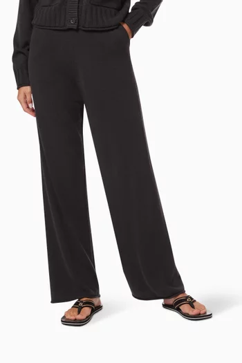 Zoe Web Flip Flops in Signature Jacquard