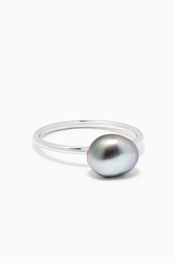 Pearl Ring in 18kt White Gold         