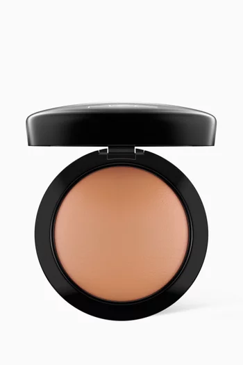 بودرة مينيرلايز سكين فينيش ناتشورال بدرجة بلون داكن جدًا، 10 غرام