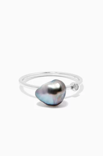 Pearl Ring with Diamond in 18kt White Gold            