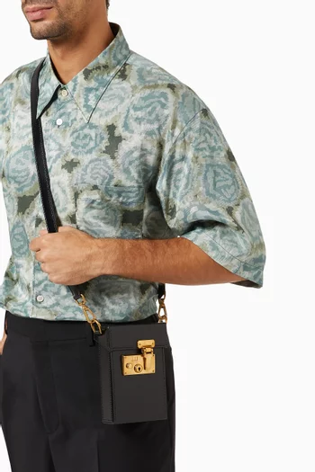 Lock Crossbody Bag in Leather   