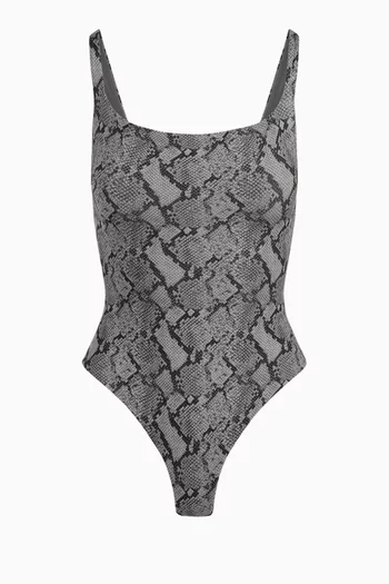 بودي سوت بفتحة رقبة مربعة فيتس إيفري بودي