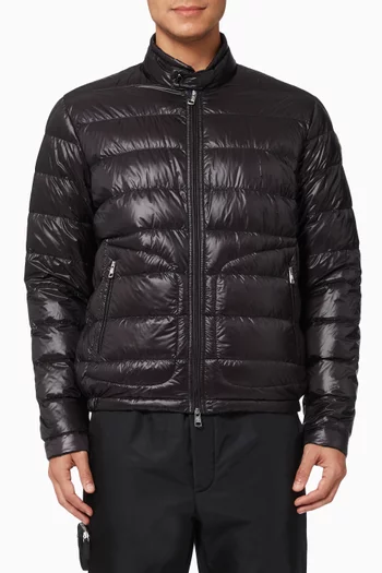 جاكيت أكورس نايلون من تشكيلة لونغ سيزون