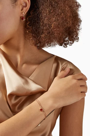 سوار ديفاز دريم مرصع بعقيق أحمر ذهب وردي عيار 18