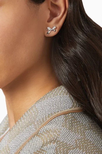 Stud Earrings in Sterling Silver 