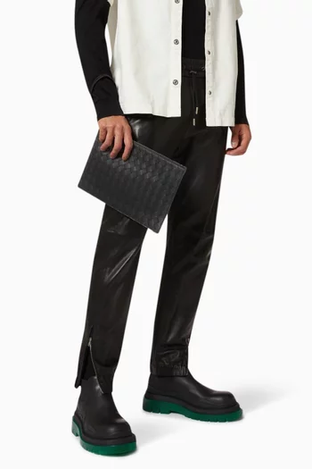 حافظة جلد مجدول بتصميم مسطح