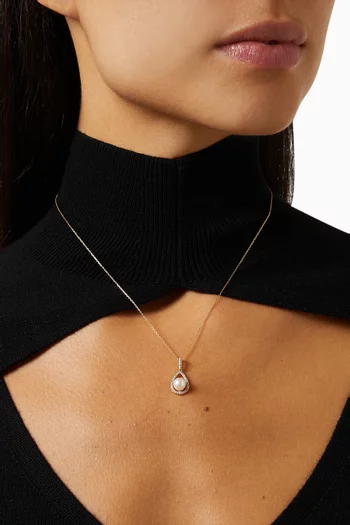 Diamond Pearl Tear Drop Necklace in 14kt Yellow Gold
