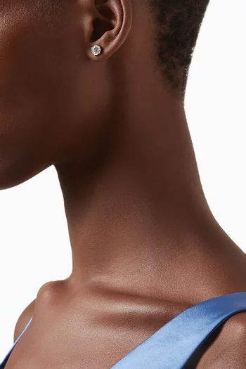 أقراط كونستيلا مرصعة بالكريستال معدن مطلي بالروديوم‏