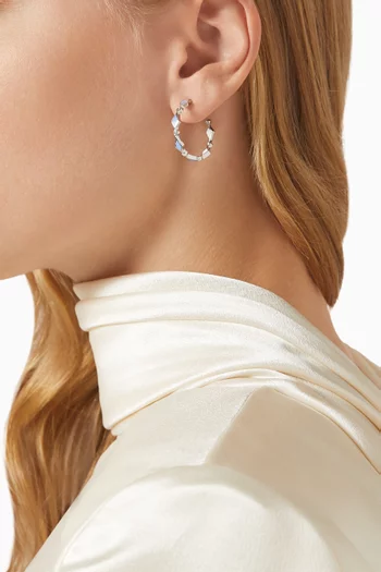 أقراط دائرية موزاييك مرصعة بالماس ومطلية بالمينا ذهب أبيض عيار 18