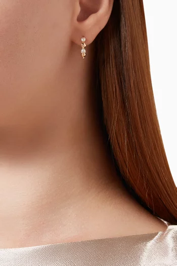 Lulu Pearl Earrings in 18kt Yellow Gold