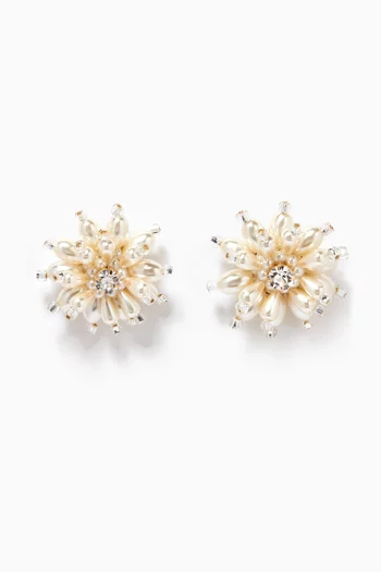Les Bouquet Fleuri Clip-on Pearl Studs in Gold-plated Brass