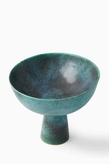 Medium Terra Bowl on Stand in Porcelain
