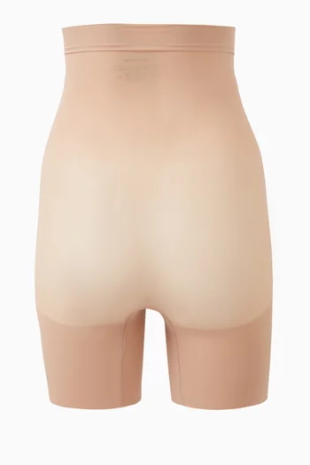 شورت بطول منتصف الفخذ بخصر مرتفع إيفري داي سكلبت