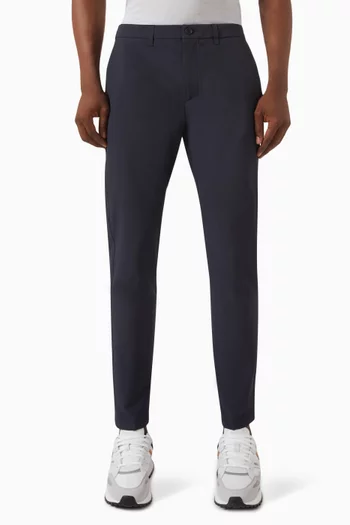 Slim-fit Chinos in Water-repellant Stretch Fabric