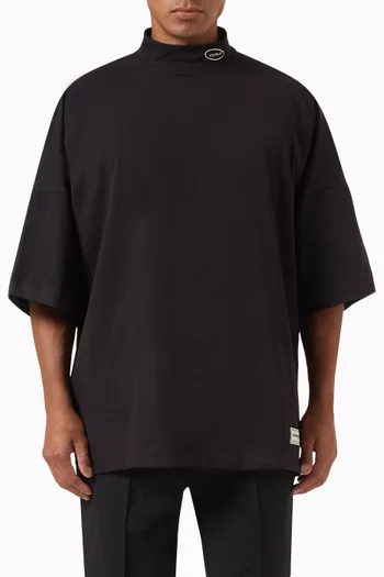 High-neck Exaggerated-sleeve T-shirt in Light Softskin100©
