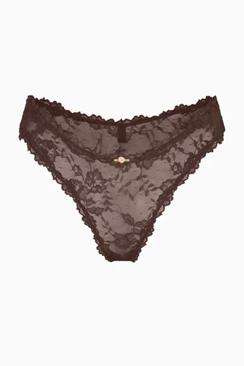 ثونغ بتصميم قصير في الأمام دانتيل مطاطي