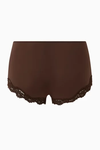 سروال داخلي بنمط شورت دانتيل فيتس إيفري بودي