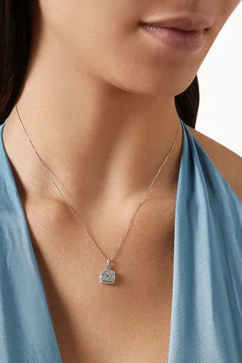 قلادة ون سيكس إيت سيمبر مرصعة بالماس ذهب أبيض عيار 18