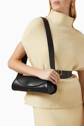 Cannolo Small Shoulder Bag in Leather