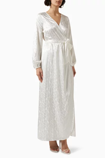 فستان ياسلومن بتصميم ملفوف ستان