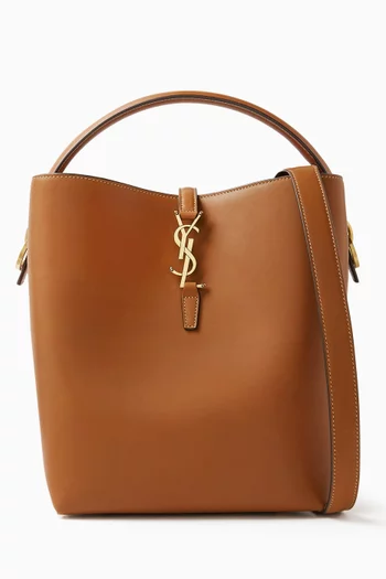 Large Le 37 Bucket Bag in Vegetable-tanned Leather