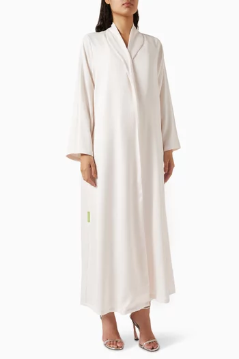 Zainah-cut Abaya in Dot Line Silk