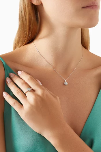 خاتم الوجن بتصميم مستدير مرصع بالماس ذهب أبيض عيار 18