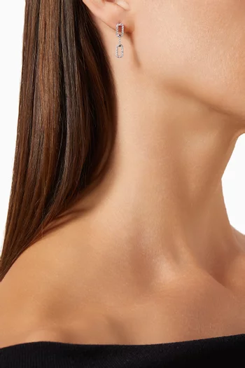 أقراط متدلية بتصميم حلقات مرصع بالكامل بالماس ذهب أبيض عيار 18