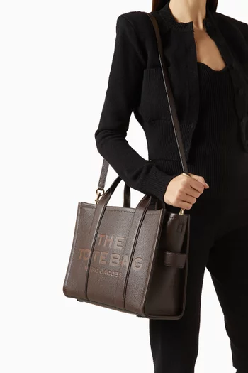 The Medium Tote Bag in Leather