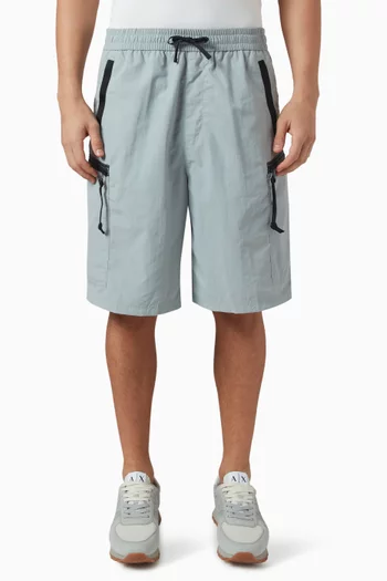 Cargo Shorts in Technical Fabric