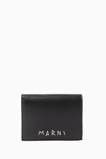 Bi-fold Wallet in Calfskin Leather