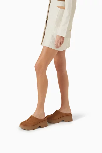 Spring Cottage Clogs in Suede