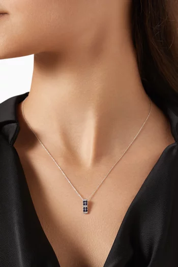 قلادة بتصميم زهور مرصعة بماس وياقوت ذهب أبيض عيار 18