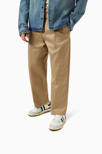 Clay Low Top Sneakers in Suede & Leather